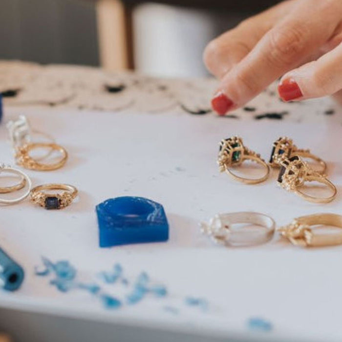 2 Hours Wax Carving Workshop (with Jade from Dainty London)