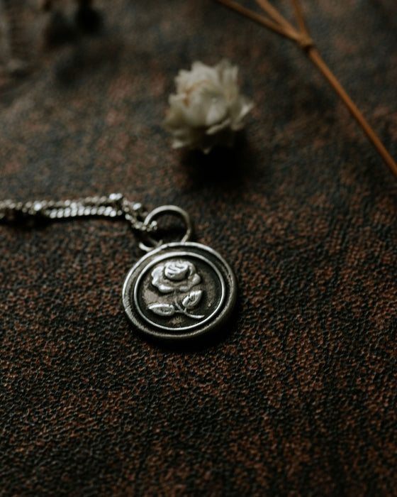 Vintage Rose - Silver Necklace